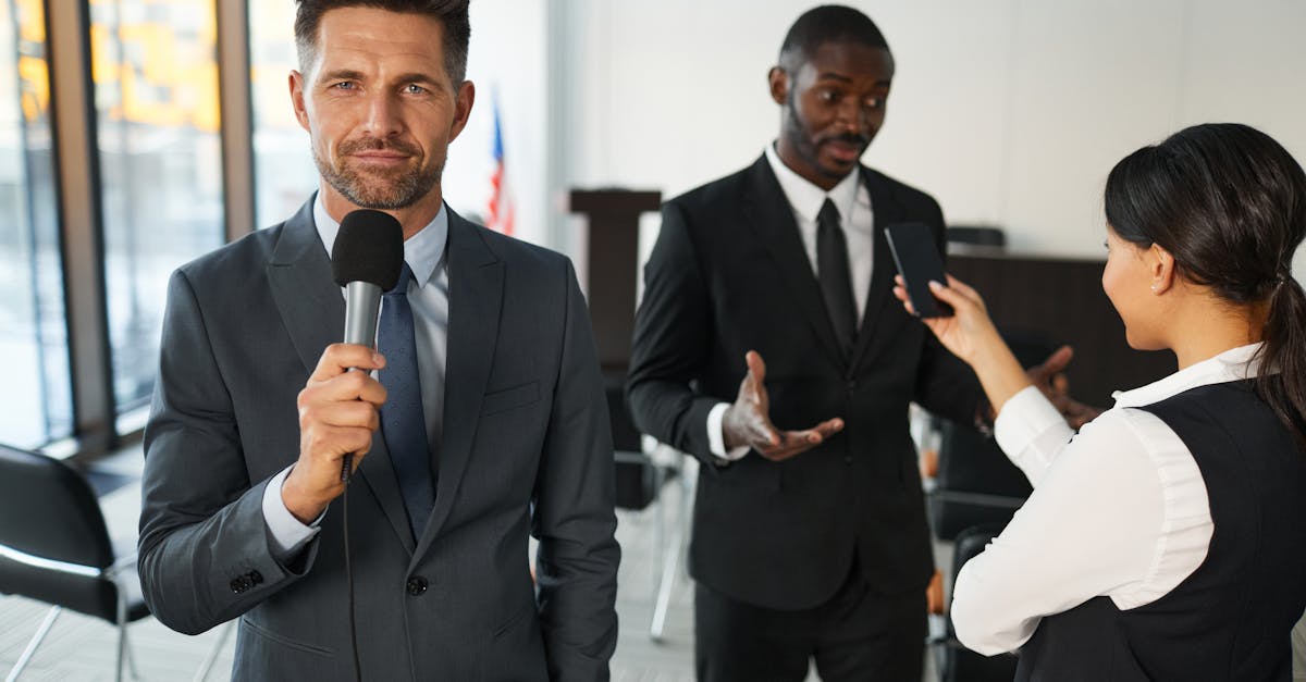 如何在短信中加入人工智能元素？ 